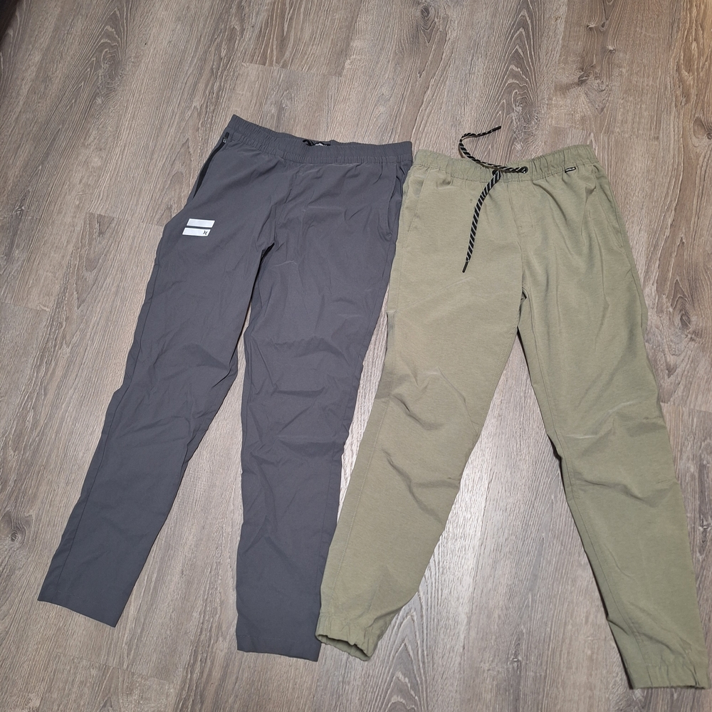 Title: Hurley Men's Jogger Set – Lot of 2 – Gray & Olive S/M